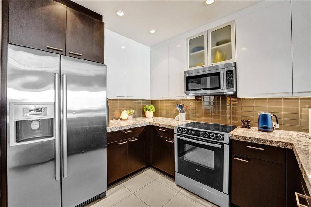 Apartment for rent at 110 SE 2nd St #402, Delray Beach, FL 33444
