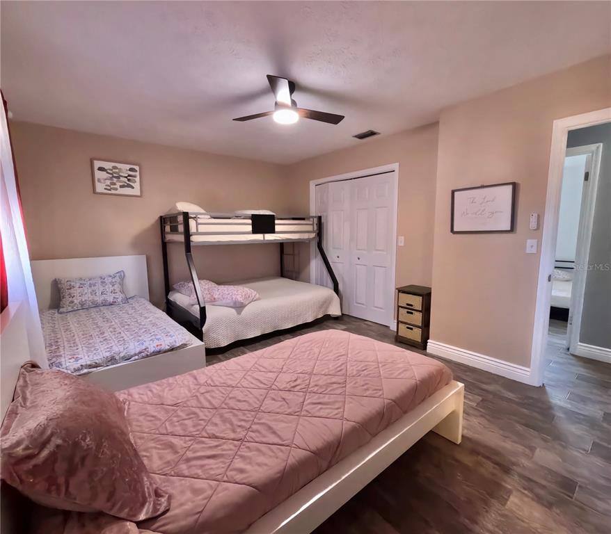Apartment for rent at 4902 Thonotosassa Rd, Plant City, FL 33565