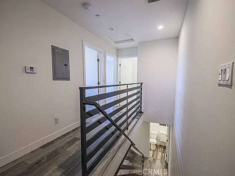 Apartment for rent at 7445 Troost Ave #74457445 1 2, North Hollywood, CA 91605