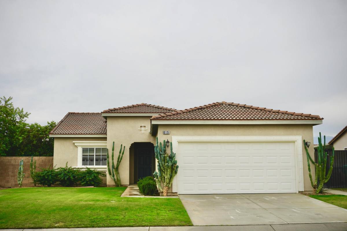 Apartment for rent at 83125 Broadmoor Dr, Indio, CA 92203