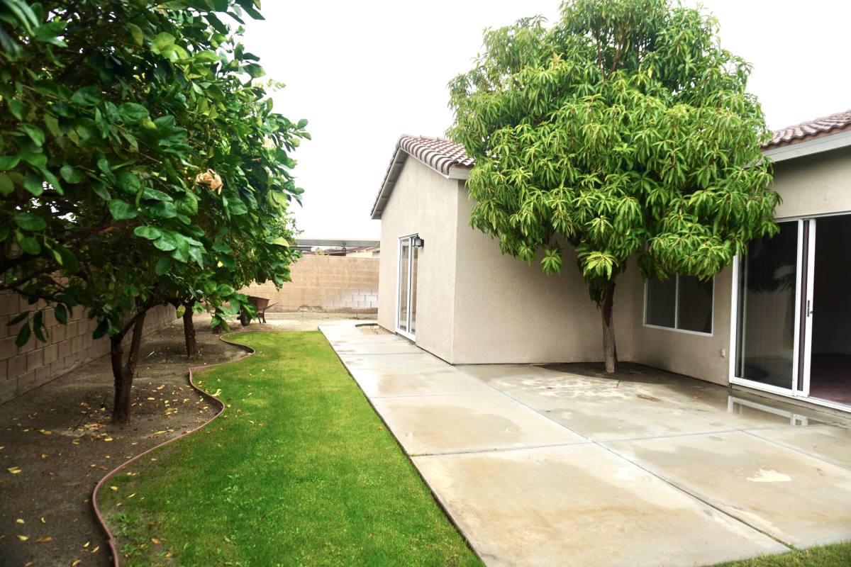 Apartment for rent at 83125 Broadmoor Dr, Indio, CA 92203