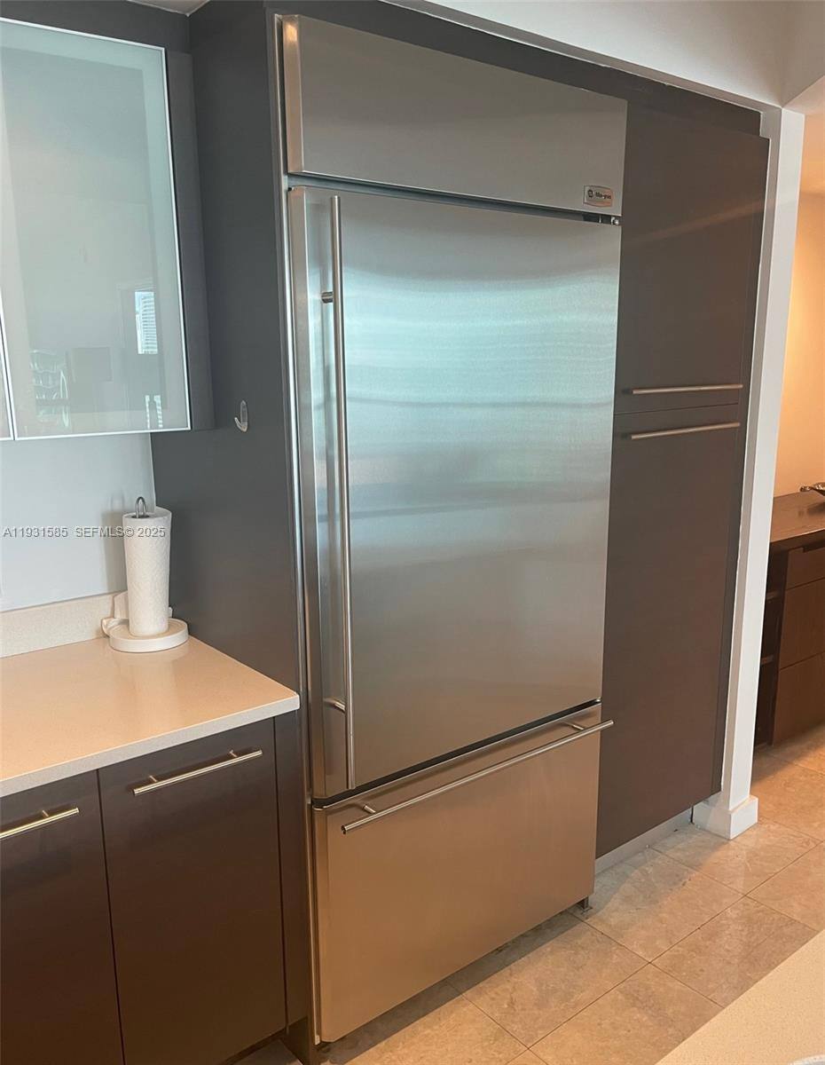 Apartment for rent at 500 Brickell Ave #3105, Miami, FL 33131