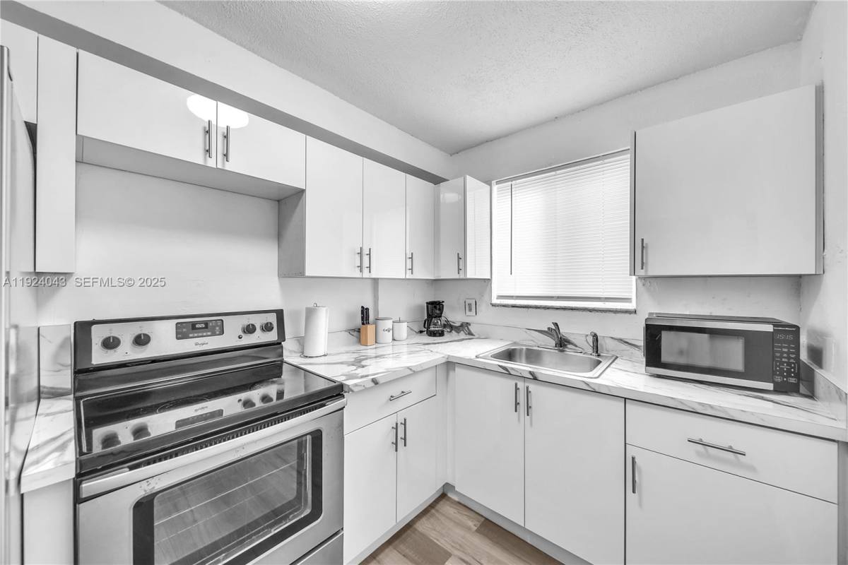 Apartment for rent at 506 N 60th Terrace #506, Hollywood, FL 33024