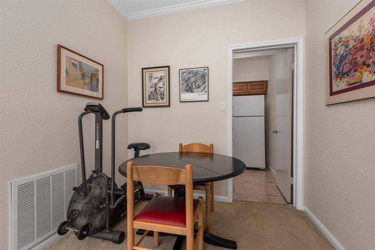 Condo for rent at 2400 N Braeswood Blvd #220, Houston, TX 77030