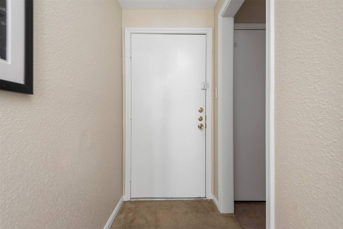 Condo for rent at 2400 N Braeswood Blvd #220, Houston, TX 77030