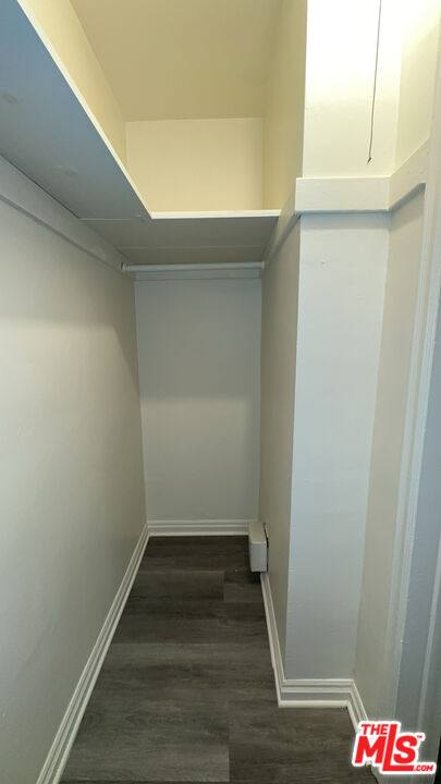 Apartment for rent at 4950 Beverly Blvd #49504950 1 2, Los Angeles, CA 90004