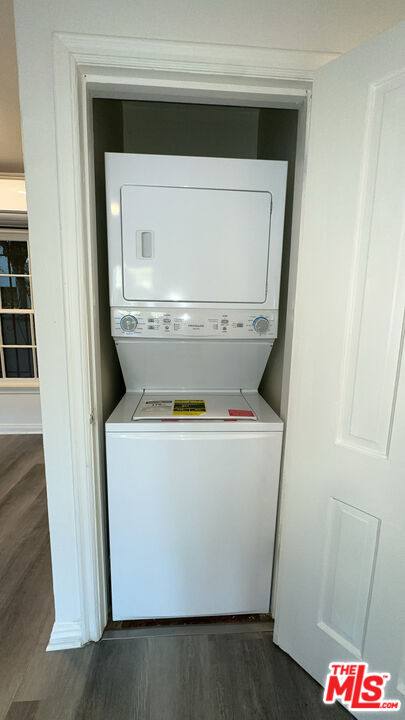 Apartment for rent at 4950 Beverly Blvd #49504950 1 2, Los Angeles, CA 90004