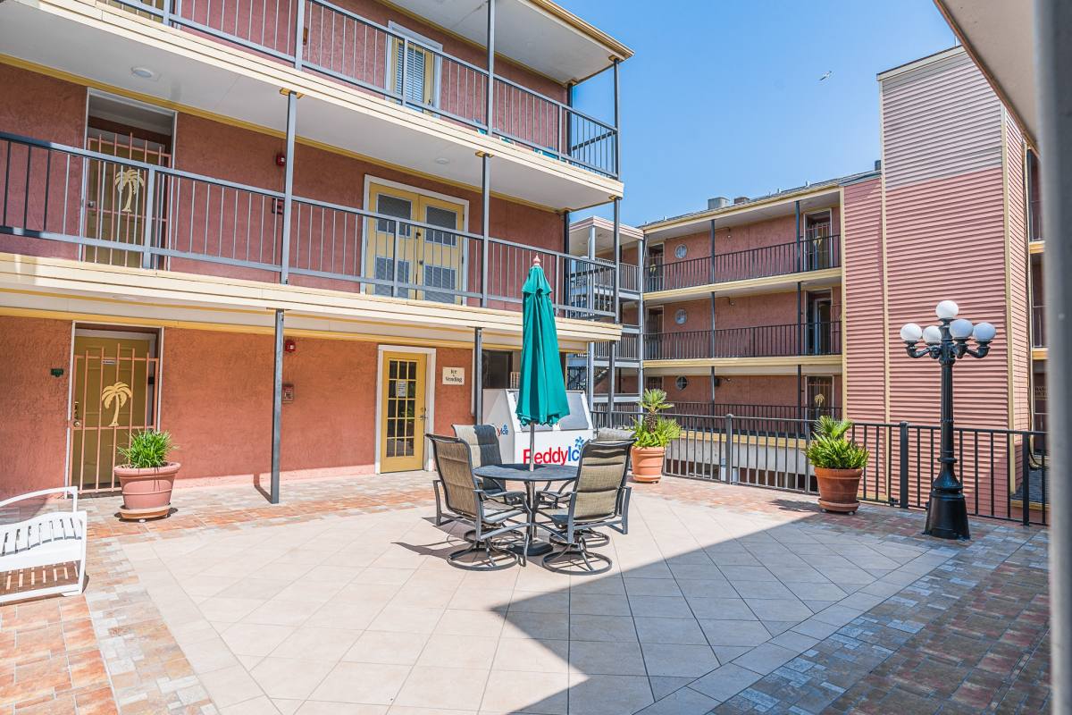 Condo for rent at 6300 Seawall Blvd, Galveston, TX 77551