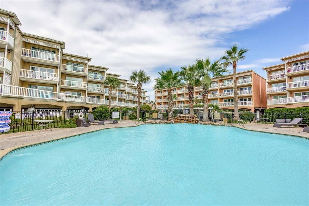 Condo for rent at 6300 Seawall Blvd, Galveston, TX 77551