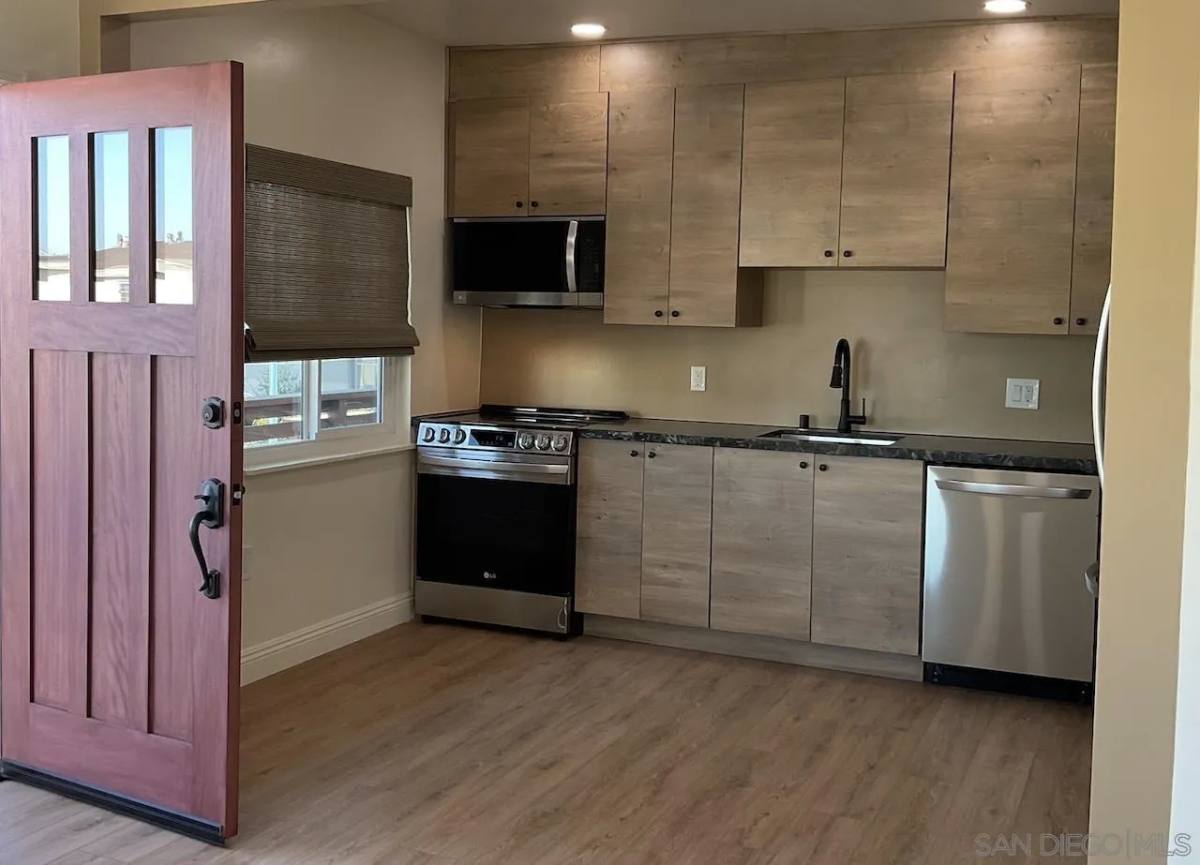 Apartment for rent at 3040 Newell St, San Diego, CA 92106