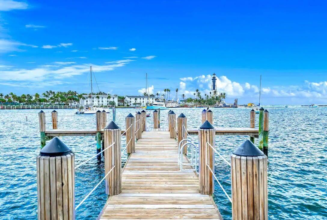 Apartment for rent at 2508 Bay Dr #114, Pompano Beach, FL 33062
