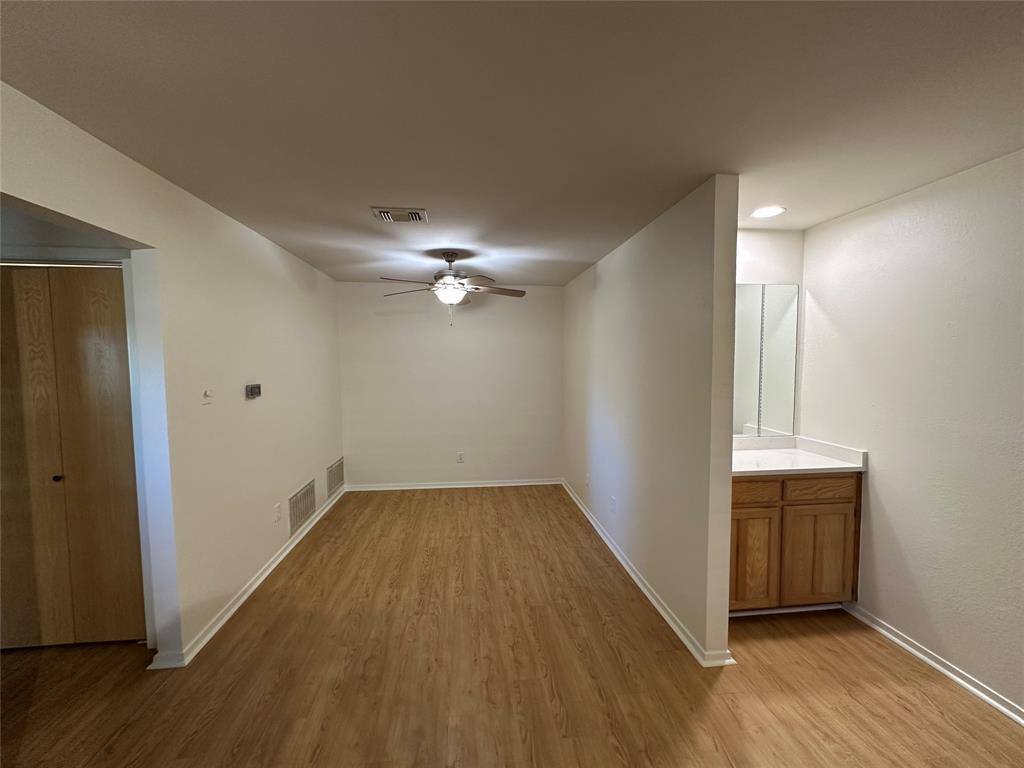Apartment for rent at 724 Cory St #724, Grapevine, TX 76051
