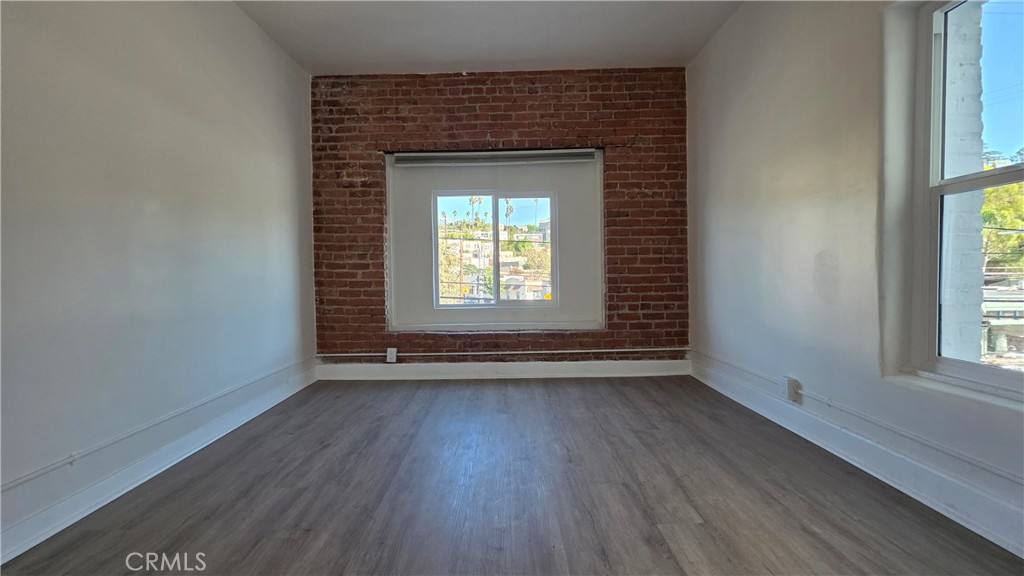 Apartment for rent at 3804 W Sunset Blvd #201, Los Angeles, CA 90026