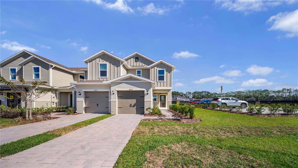 Townhouse for rent at 16619 Luminary Loop, Clermont, FL 34714