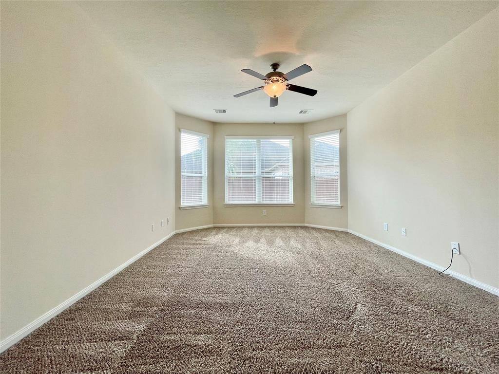 Apartment for rent at 25015 Diamond Ranch Dr, Katy, TX 77494