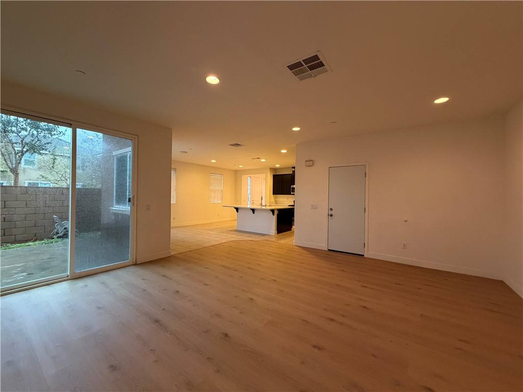 Apartment for rent at 2950 S Via Belamaria, Ontario, CA 91762