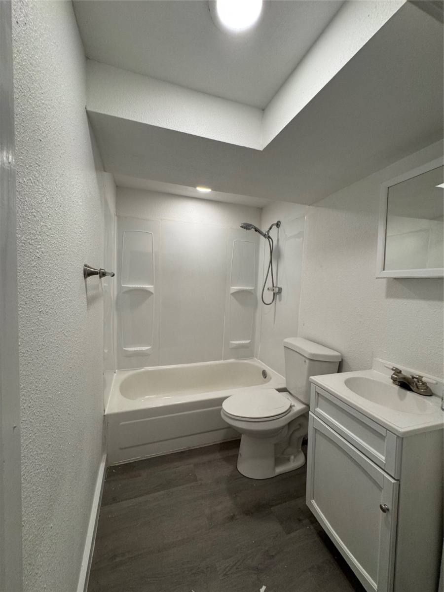 Apartment for rent at 1747 5th St #1747A B, Rosenberg, TX 77471