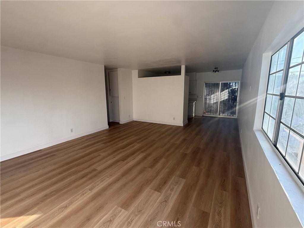 Apartment for rent at 212 W 84th St #212, Los Angeles, CA 90003