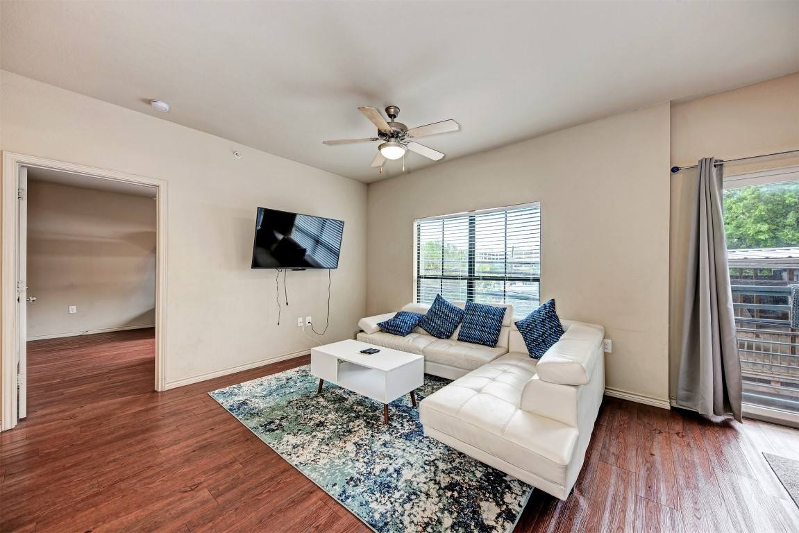 Apartment for rent at 5117 N Lamar Blvd #204, Austin, TX 78751