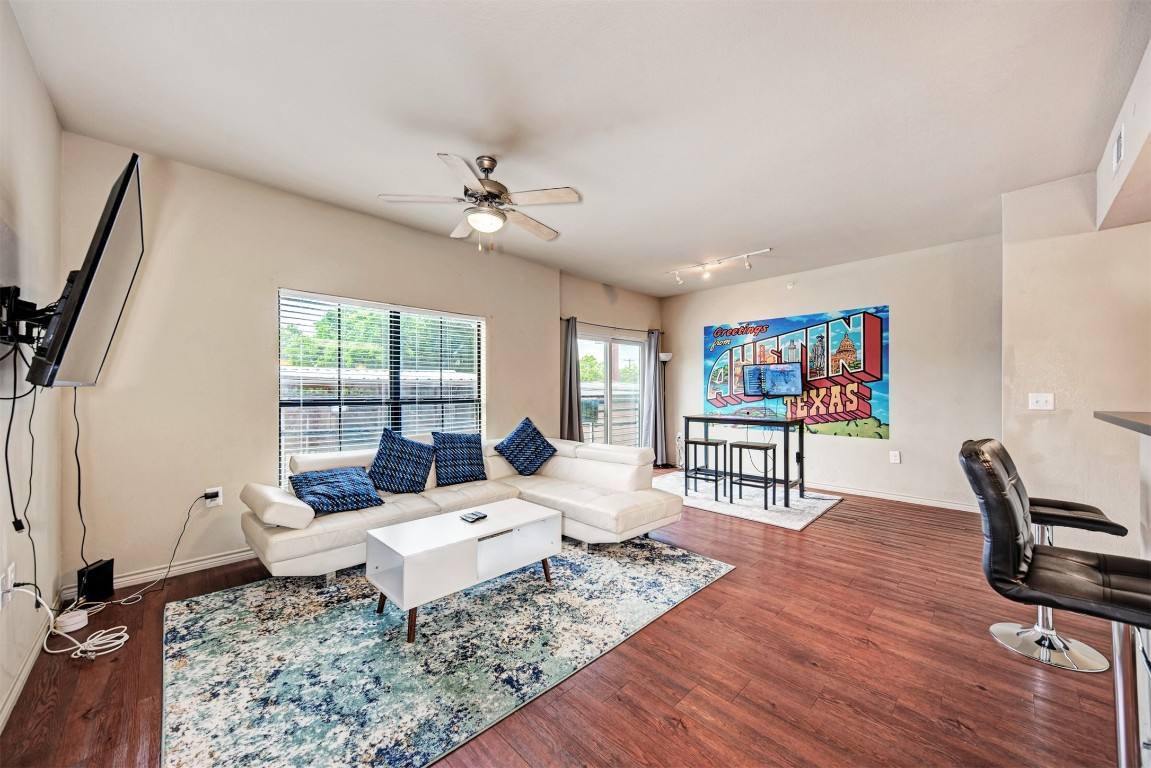 Apartment for rent at 5117 N Lamar Blvd #204, Austin, TX 78751