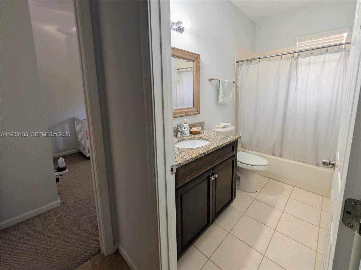 Apartment for rent at 3561 Forest Hill Blvd #80, West Palm Beach, FL 33406