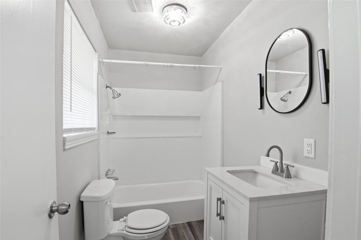 Apartment for rent at 6318 Laramie St #2, Humble, TX 77396
