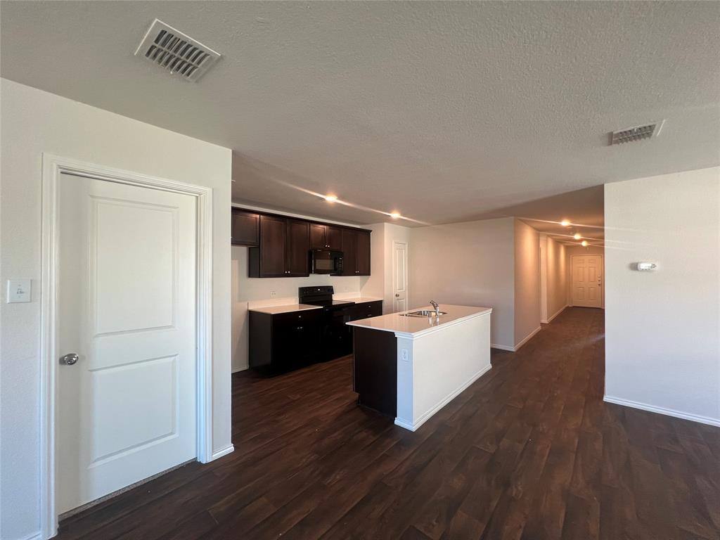 Apartment for rent at 5405 Lavender Dr, Princeton, TX 75407