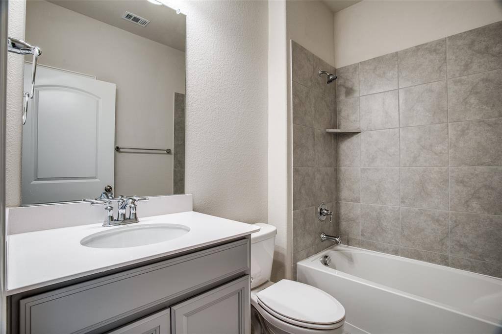 Apartment for rent at 1237 Sharp St, Anna, TX 75409