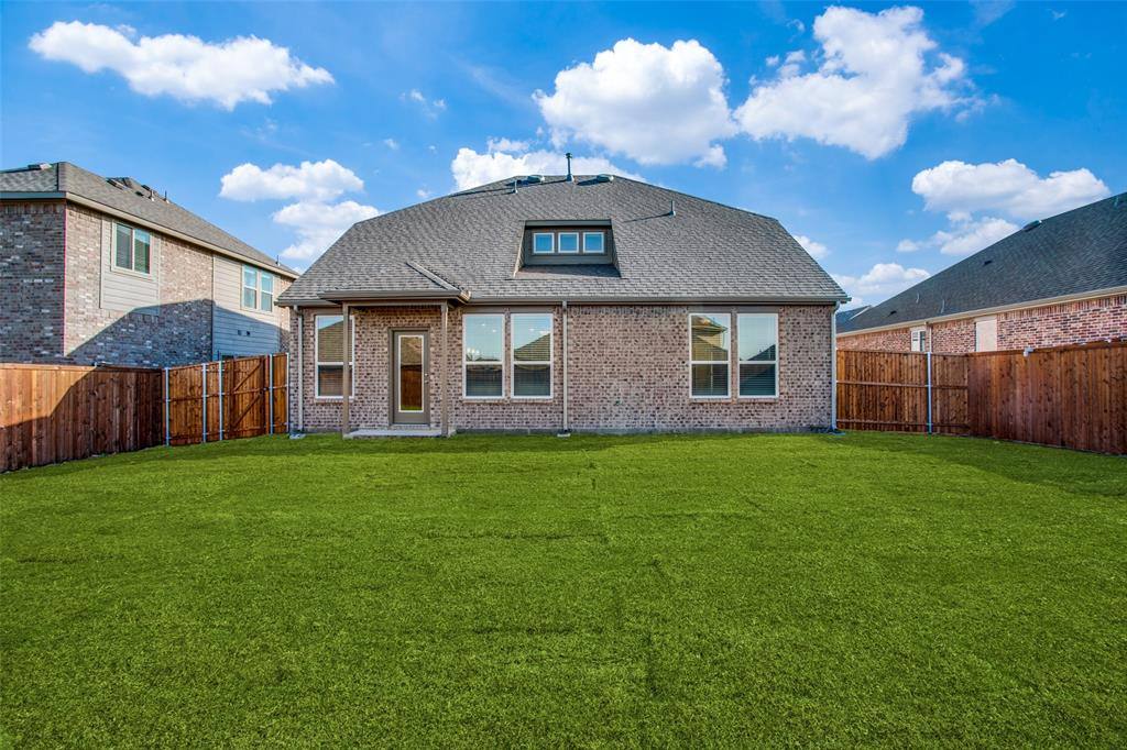 Apartment for rent at 1237 Sharp St, Anna, TX 75409