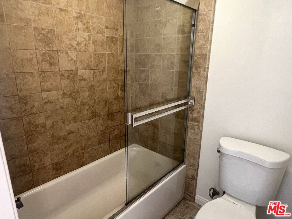 Apartment for rent at 6000 Canterbury Dr #6000D212, Culver City, CA 90230