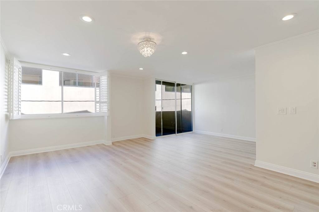 Condo for rent at 14141 Dickens St #211, Sherman Oaks, CA 91423