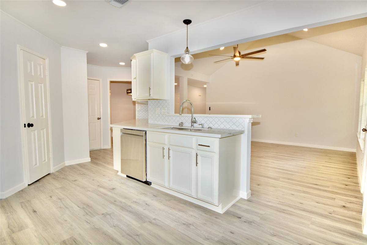 Apartment for rent at 2020 Ward St, Rosenberg, TX 77471
