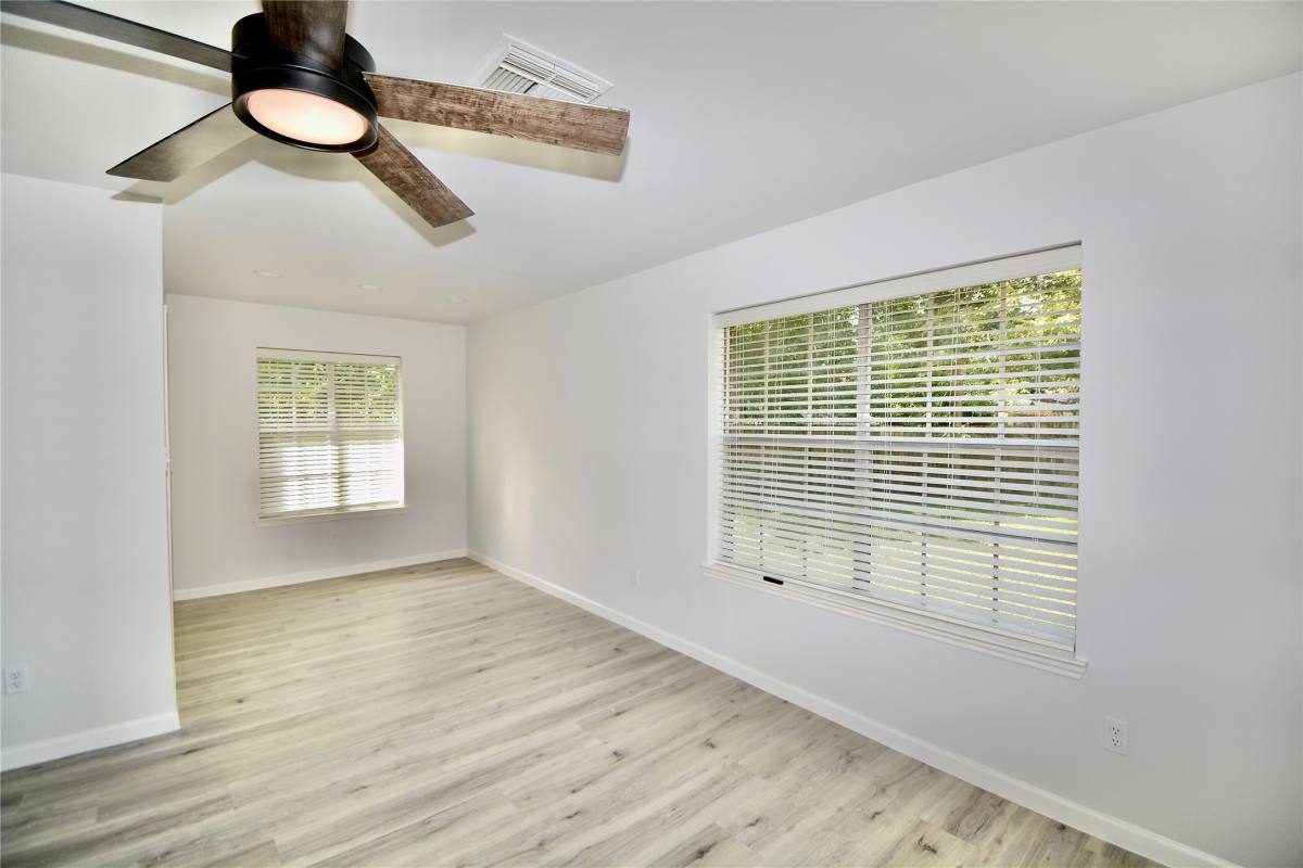 Apartment for rent at 2020 Ward St, Rosenberg, TX 77471