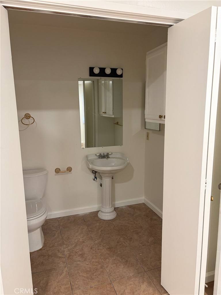 Condo for rent at 2727 Tropicana Dr, Riverside, CA 92504