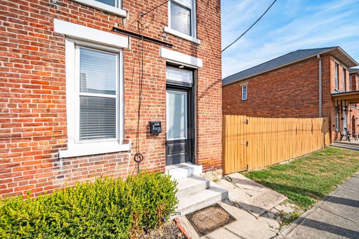House for rent at 622 W State St, Columbus, OH 43215