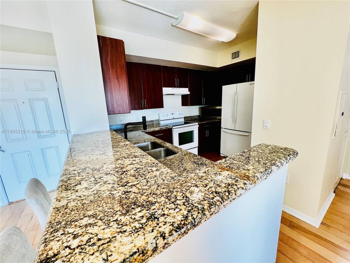 Apartment for rent at 2421 NE 65th St #506, Fort Lauderdale, FL 33308