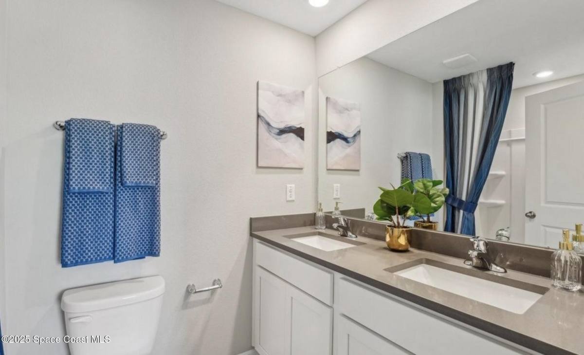 Apartment for rent at 8431 Clearway Dr, Wildwood, FL 34785