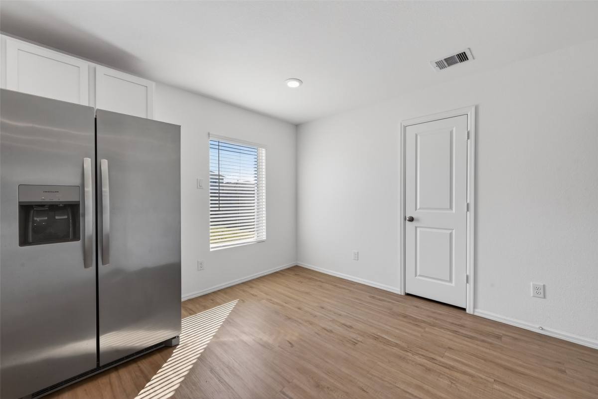 Apartment for rent at 7402 Clover Chase Dr, Katy, TX 77493
