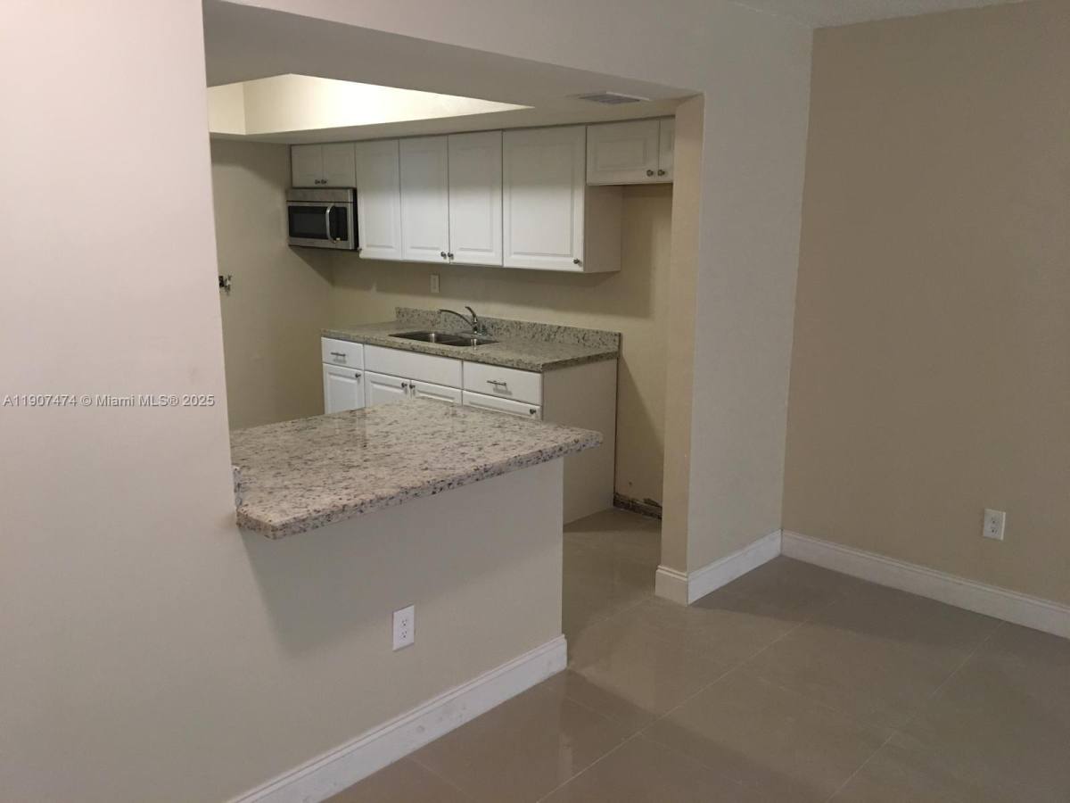 Apartment for rent at 19134 NW 2nd Court #2, Miami, FL 33169