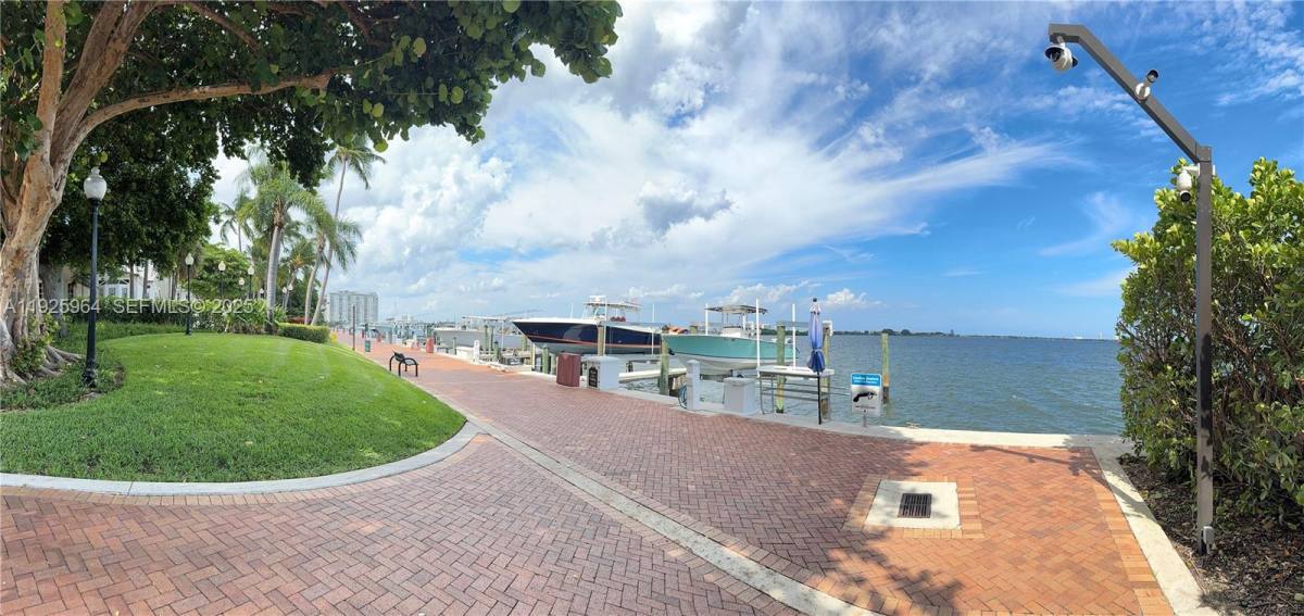 Condo for rent at 2000 Towerside Terrace #1905, Miami, FL 33138
