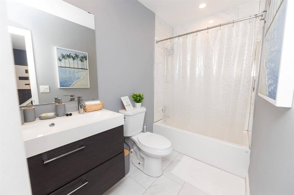 Apartment for rent at 475 NE 142nd St #475, Miami, FL 33161