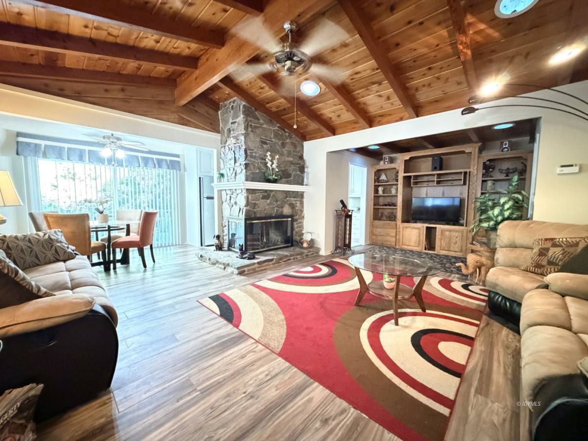 Apartment for rent at 54159 S Circle Dr, Idyllwild, CA 92549