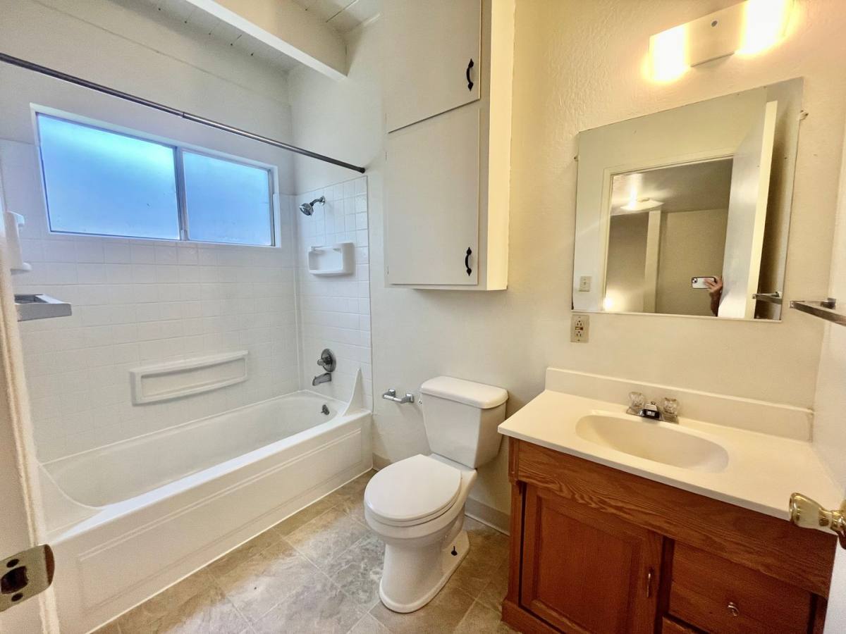 Apartment for rent at 941 Hazel St, Chico, CA 95926