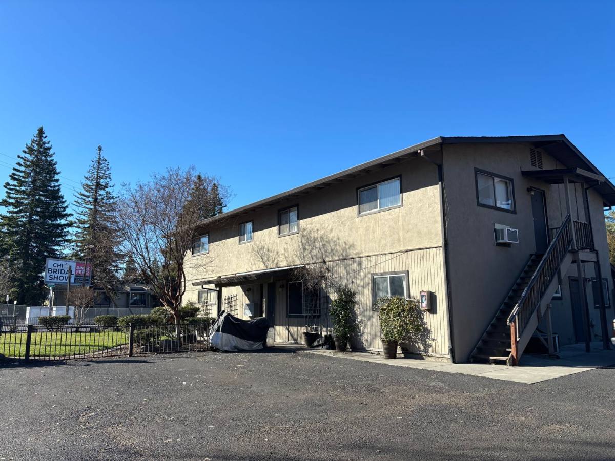 Apartment for rent at 846 W Sacramento Ave, Chico, CA 95926