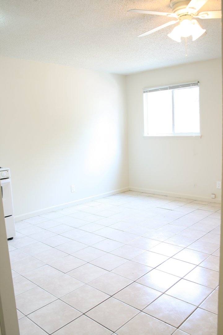Apartment for rent at 846 W Sacramento Ave, Chico, CA 95926
