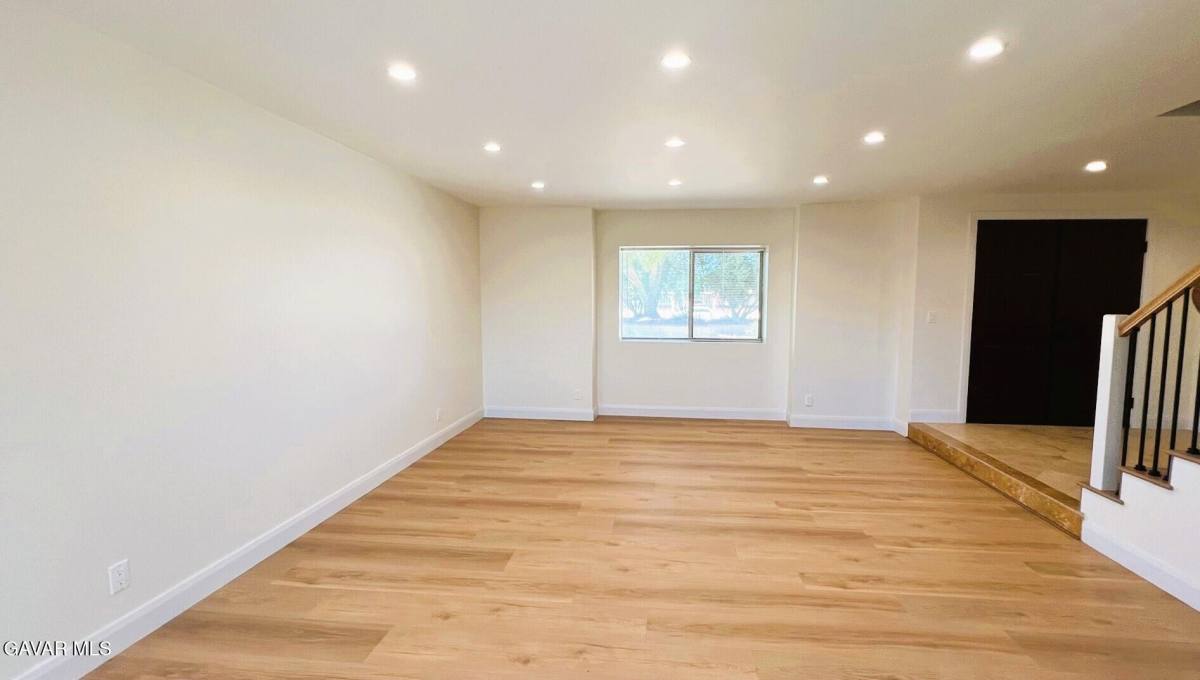 Apartment for rent at 5020 Ave K10 W Quartz Hill, Lancaster, CA 93536