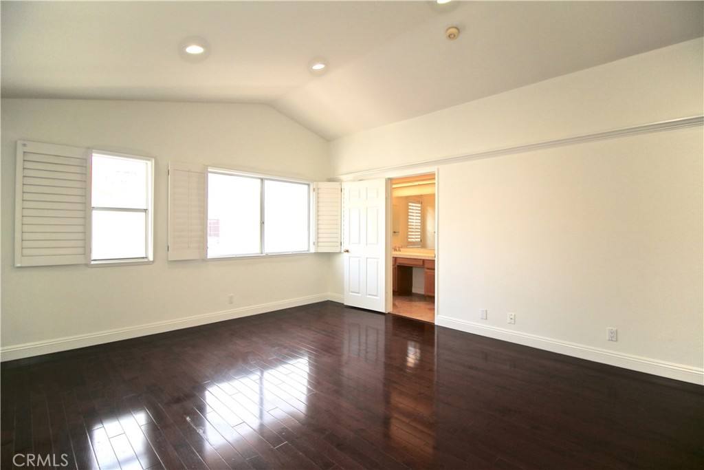 Apartment for rent at 22325 Heritage Pass Place, Chatsworth, CA 91311