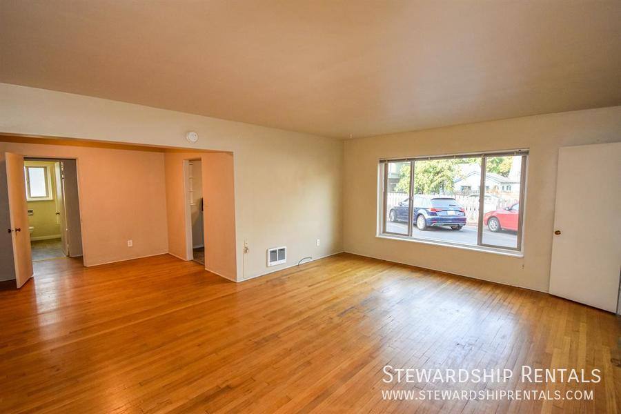 Apartment for rent at 350 E 18th Ave #1, Eugene, OR 97401