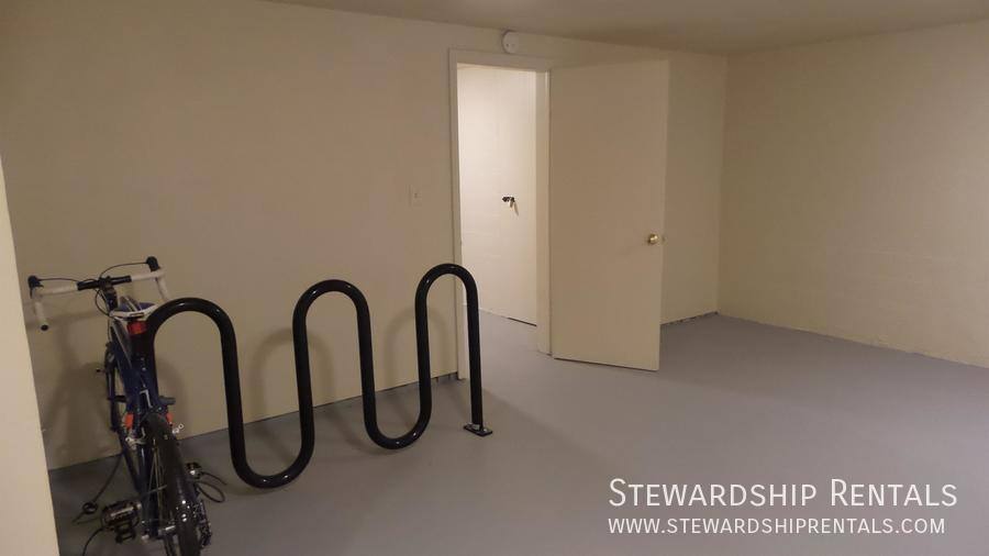 Apartment for rent at 350 E 18th Ave #1, Eugene, OR 97401