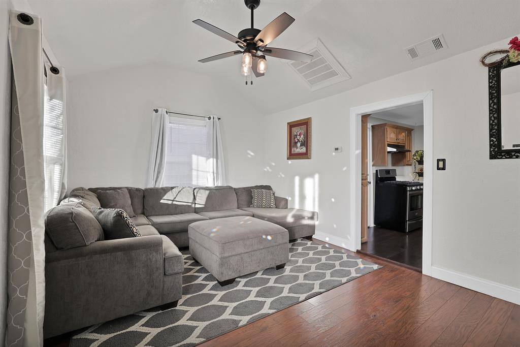 Apartment for rent at 209 N Texas Dr #209, Celina, TX 75009